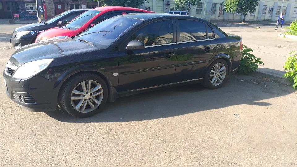 Opel Vectra 2.2 3