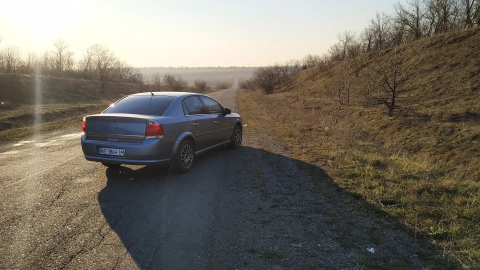 Opel Vectra 2.2 4