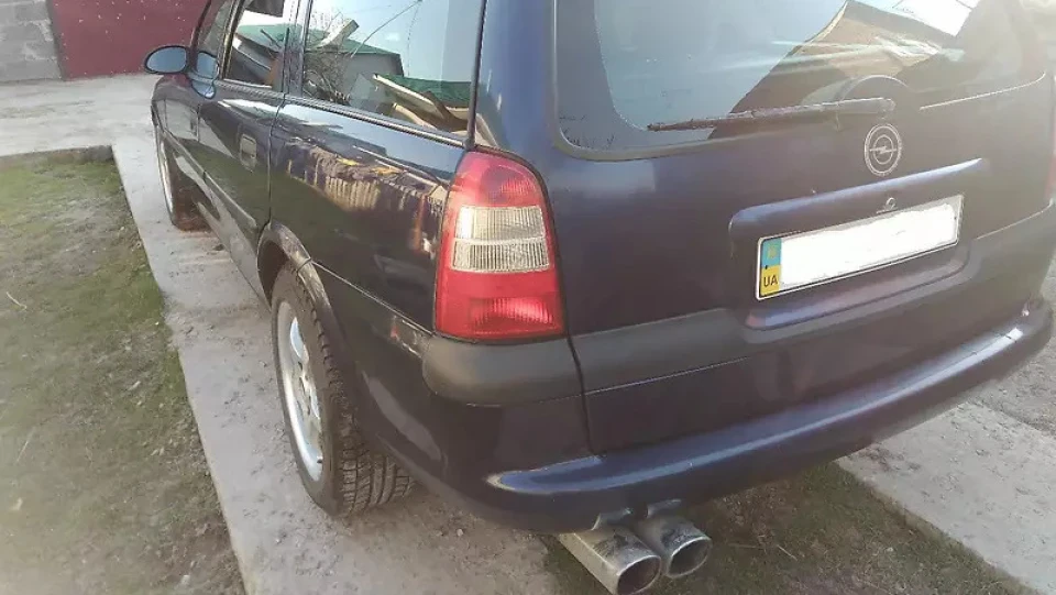 Opel Vectra 2.5 i V6 2