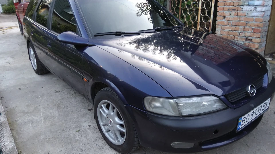 Opel Vectra 2,5v6