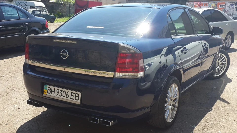 Opel Vectra 2.8 turbo 2