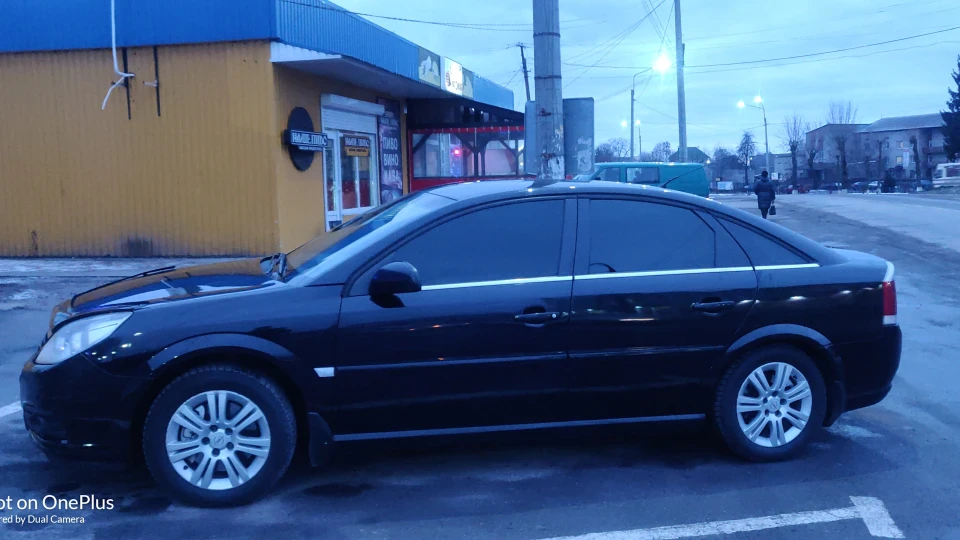 Opel Vectra 2.8 V6t 3