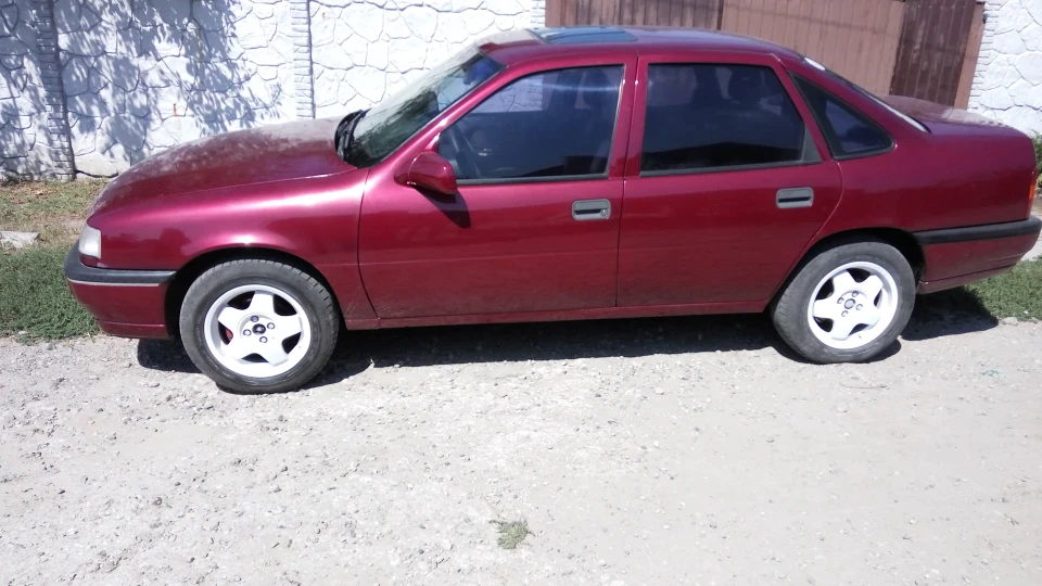 Opel Vectra 2л Верка 2