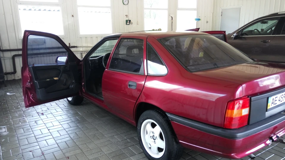 Opel Vectra 2л Верка 4