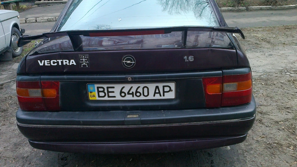 Opel Vectra А X30XE V6 5
