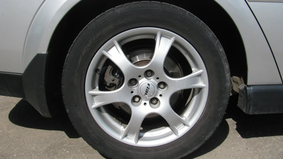 Opel Vectra Акуратна) 4