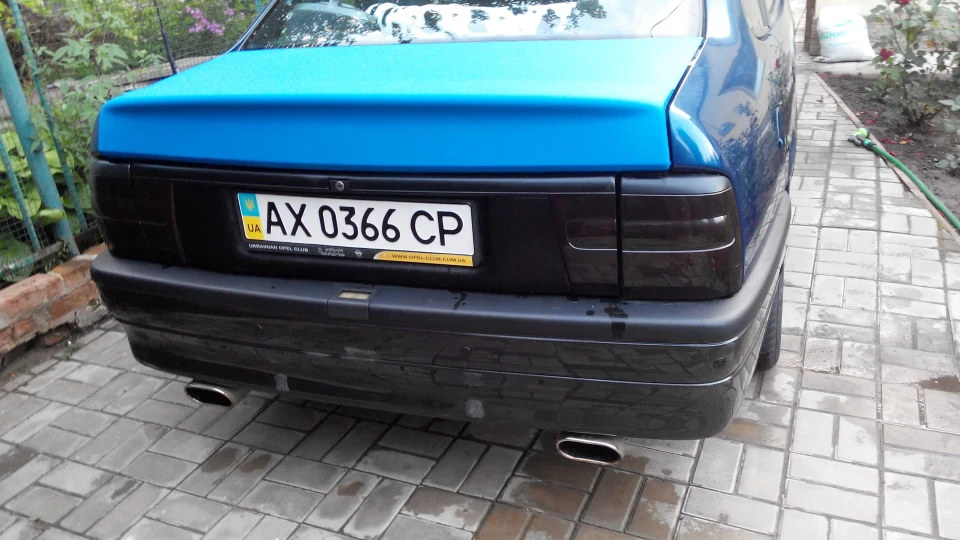Opel Vectra almost2000 4