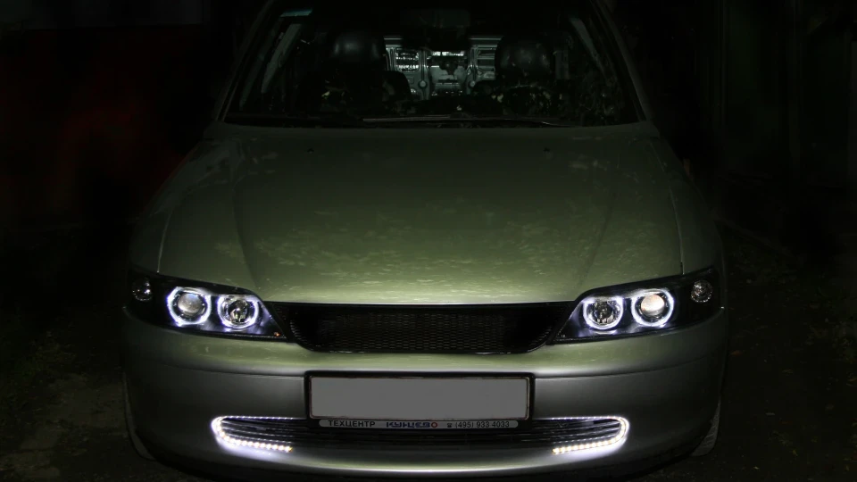 Opel Vectra B 100 2