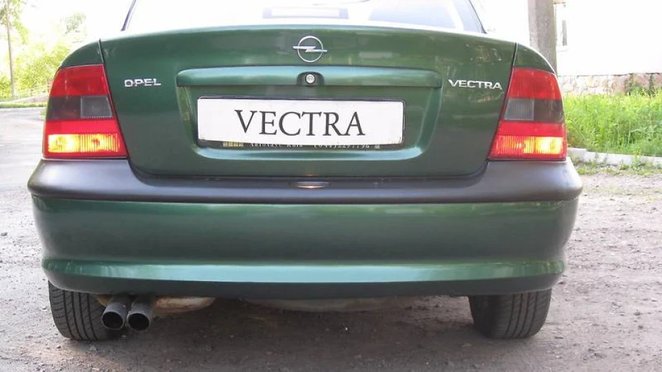 Opel Vectra B CDX X25XE AT 3