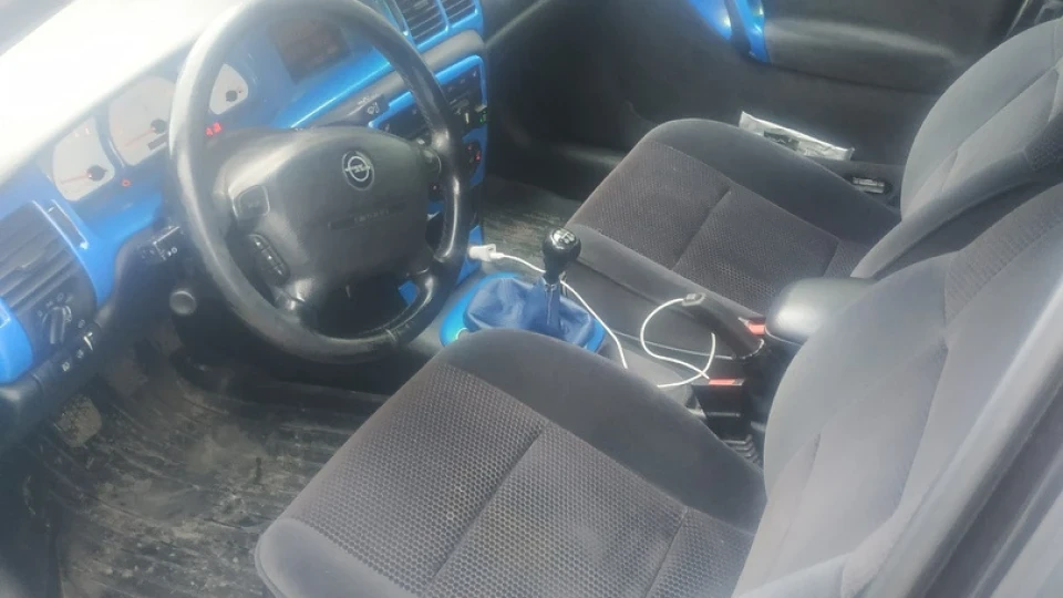 Opel Vectra B Z22SE 5