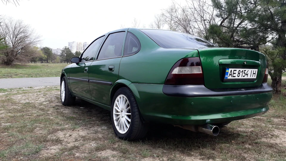 Opel Vectra B 2