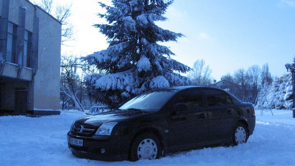 Opel Vectra BLACK SAPHIRE 4