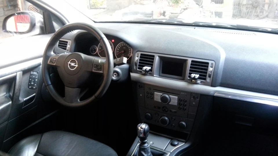 Opel Vectra C 2.2 DIRECT