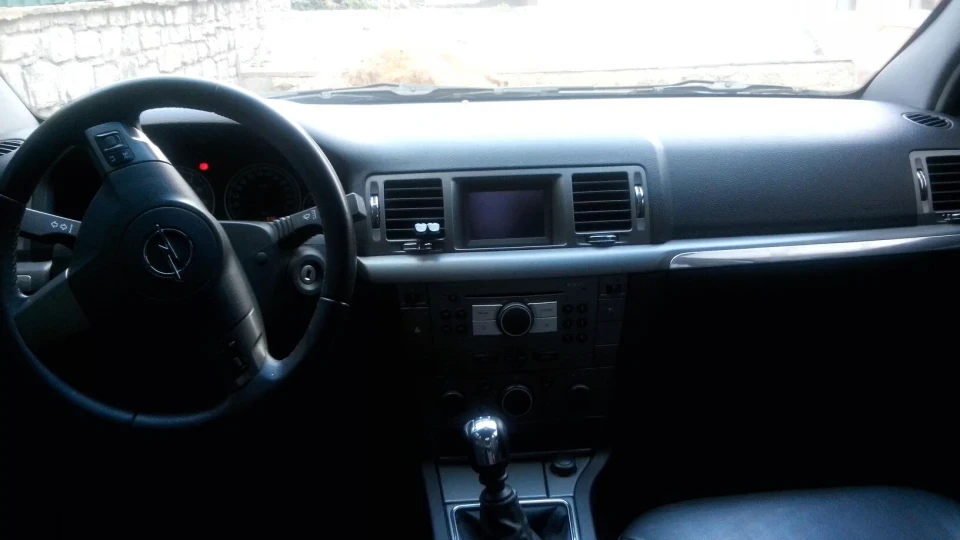 Opel Vectra C 2.2 DIRECT 2
