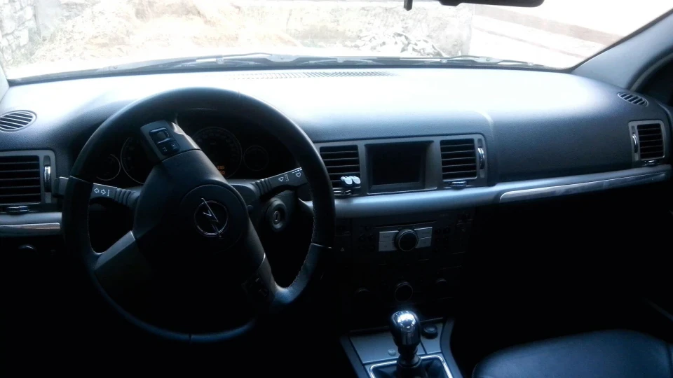 Opel Vectra C 2.2 DIRECT 3