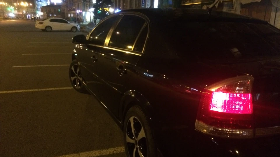 Opel Vectra C Black Sapphire 2
