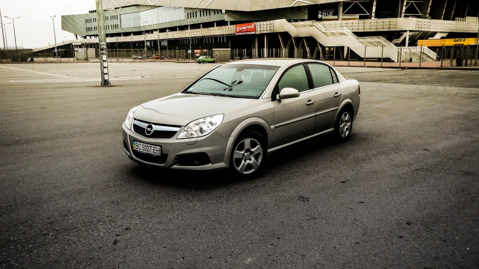 Opel Vectra C "Blonde" 3