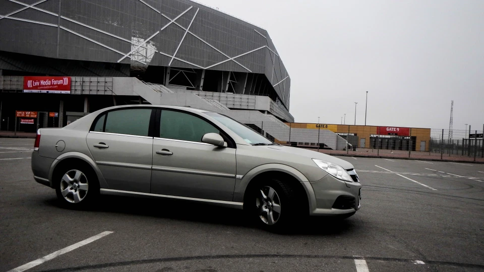 Opel Vectra C "Blonde" 5