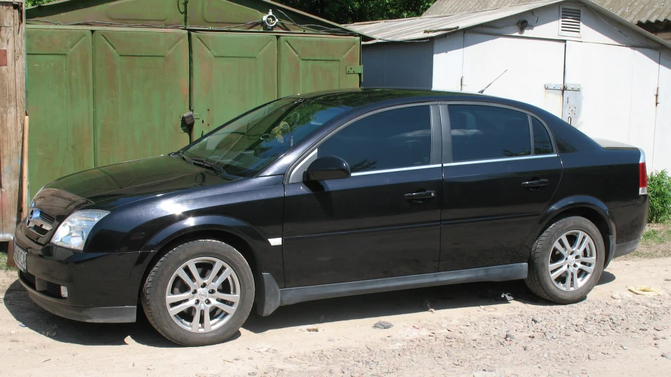 Opel Vectra C OPC line Black Edition 2