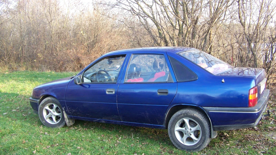 Opel Vectra C16NZ 2