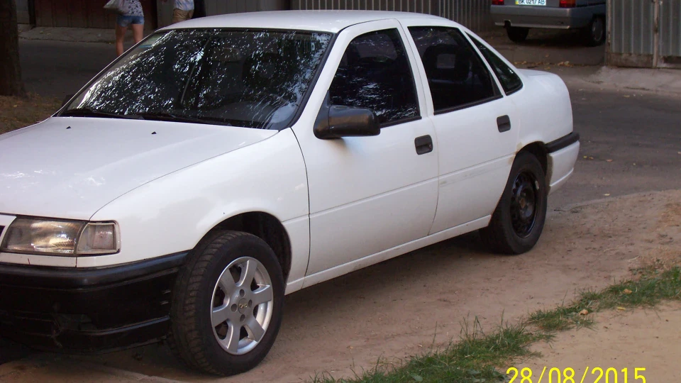 Opel Vectra C20NE Какао Білого кольору 2