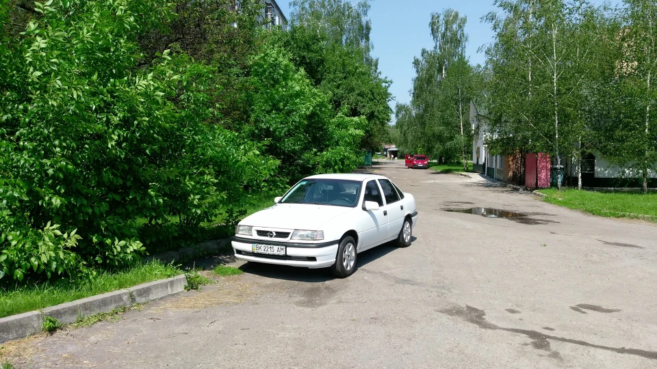 Opel Vectra C20NE Какао Білого кольору 4