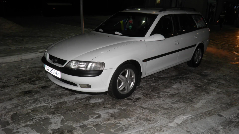 Opel Vectra Caravan 5