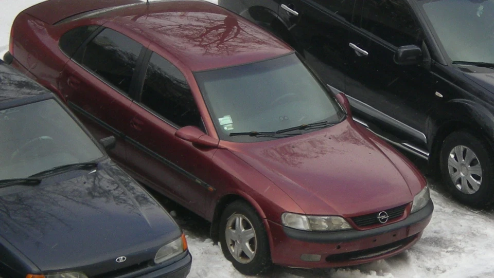 Opel Vectra Чорношкіра Вєрка 2
