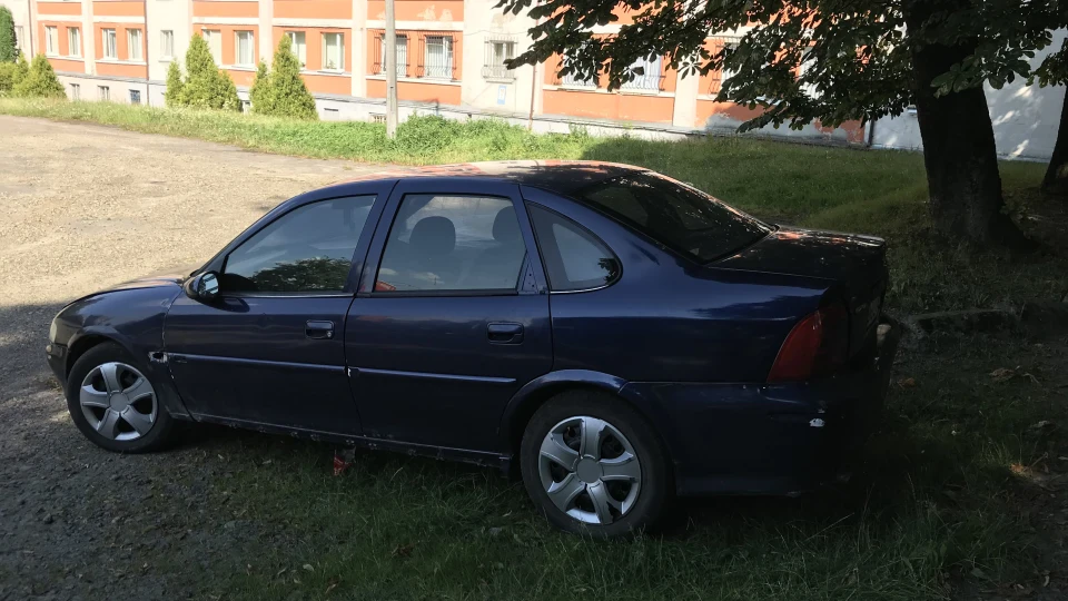 Opel Vectra Циганська лярва 2