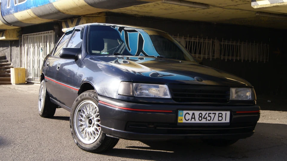 Opel Vectra GT 20SEH Wild 2