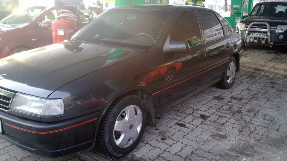 Opel Vectra GT 2