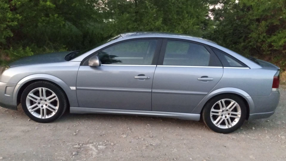 Opel Vectra GTS 2,2 DTI "Josephine"