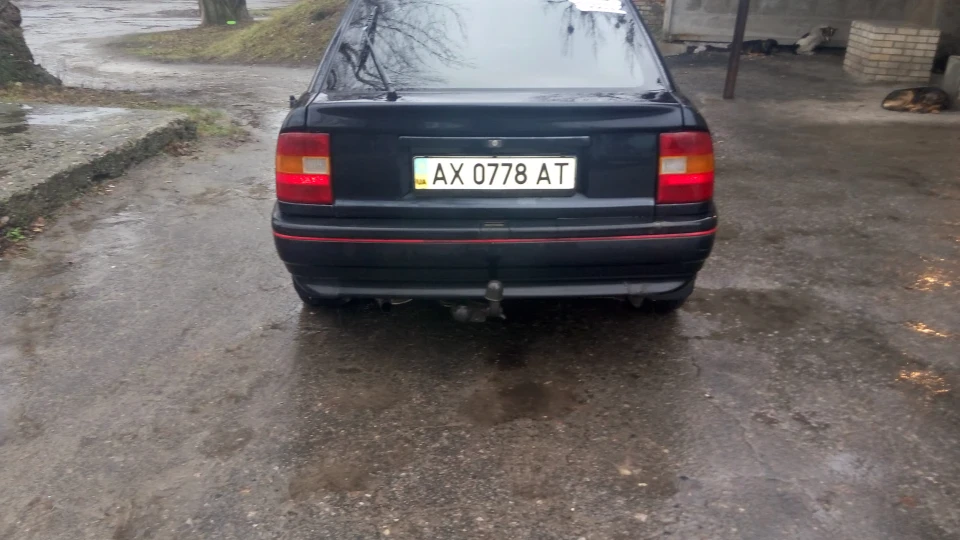 Opel Vectra hatchback 2.0 (c20ne) 4