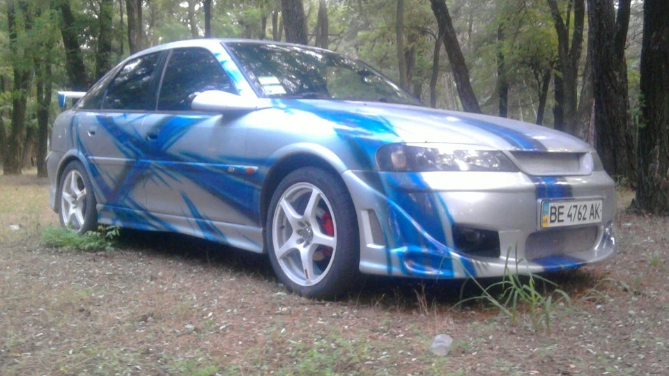 Opel Vectra яскрава яскрава 3