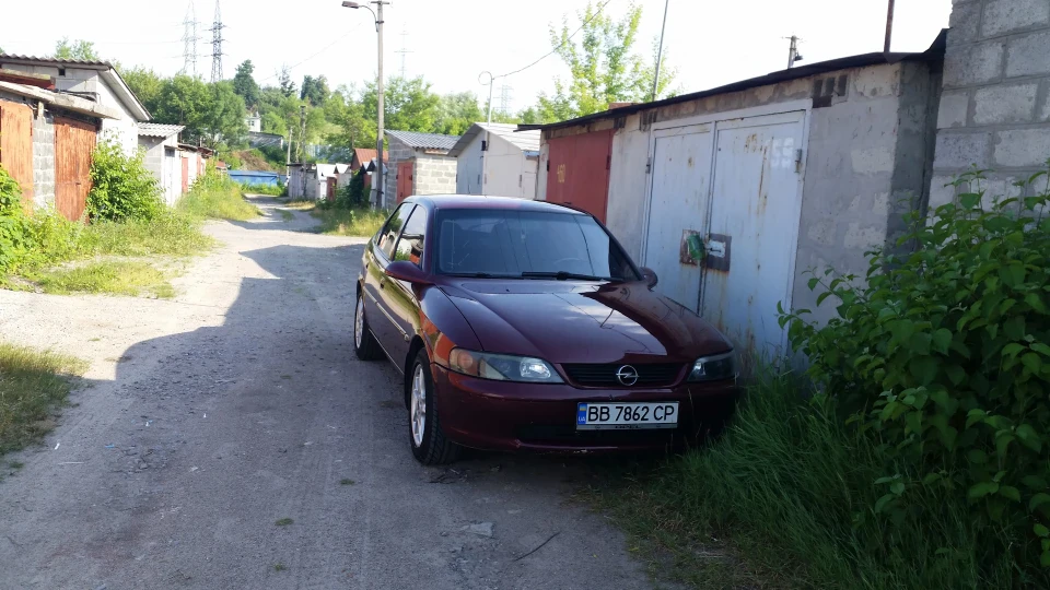 Opel Vectra Червона Веруня)) 2
