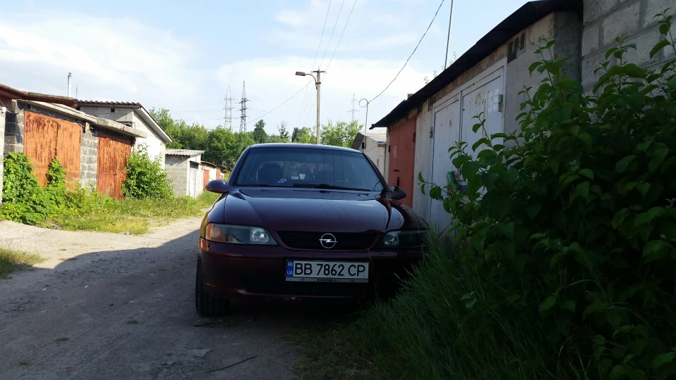 Opel Vectra Червона Веруня)) 3