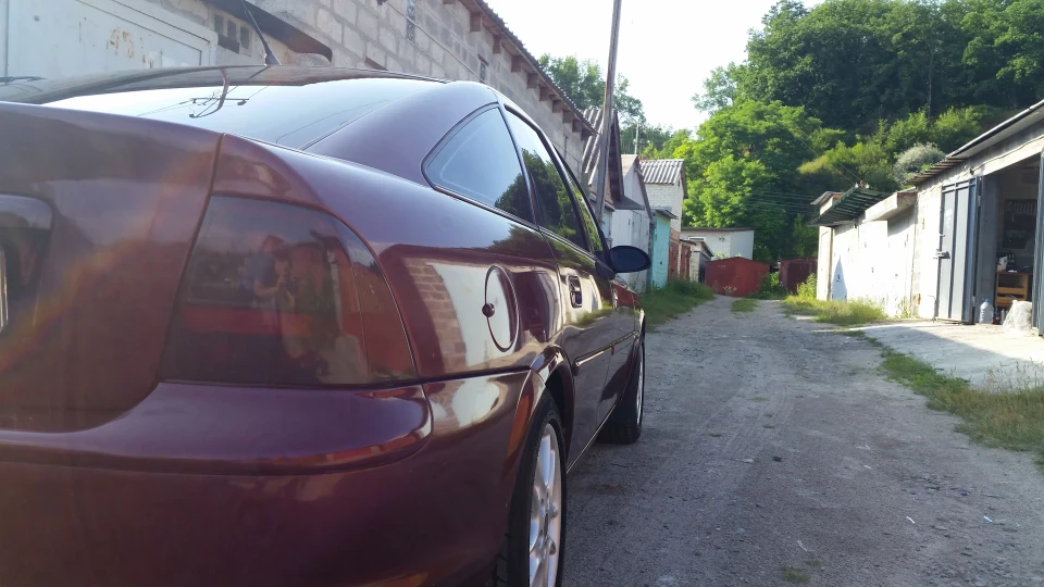 Opel Vectra Червона Веруня)) 4