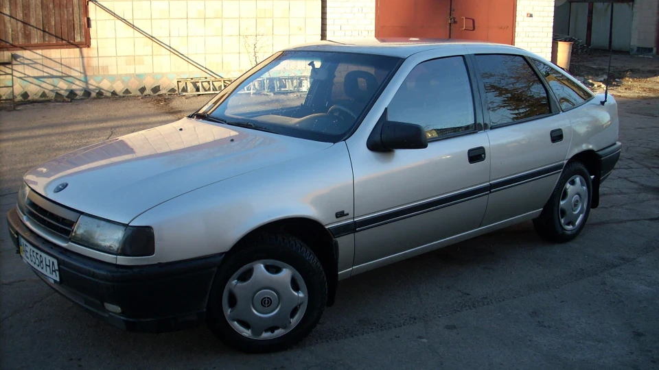 Opel Vectra Ластівка 2
