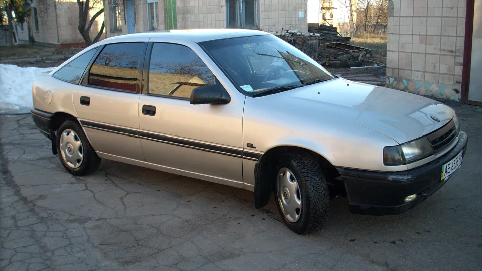 Opel Vectra Ластівка 3