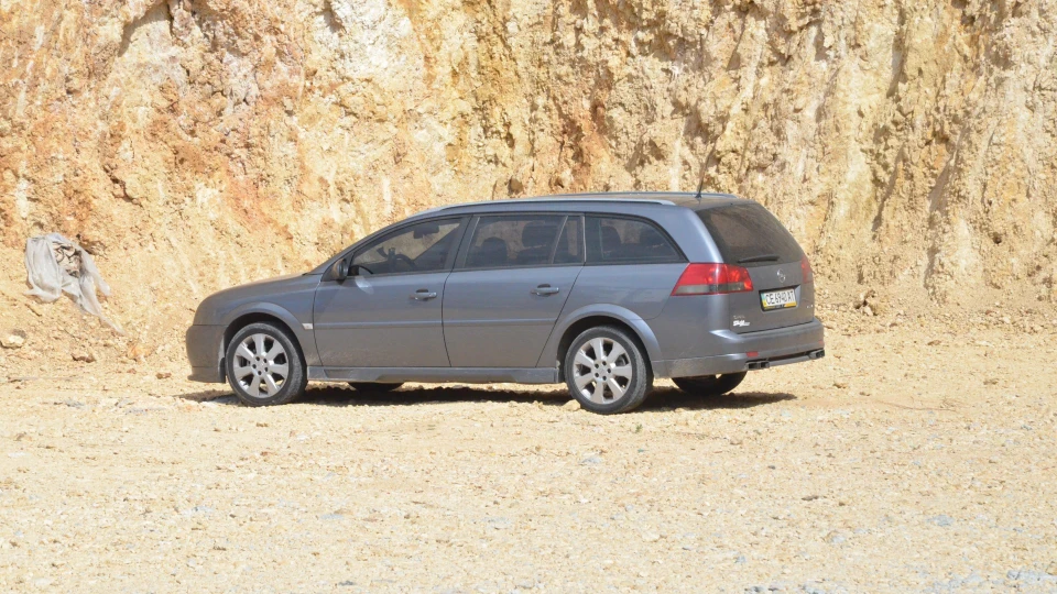 Opel Vectra Moonland 4