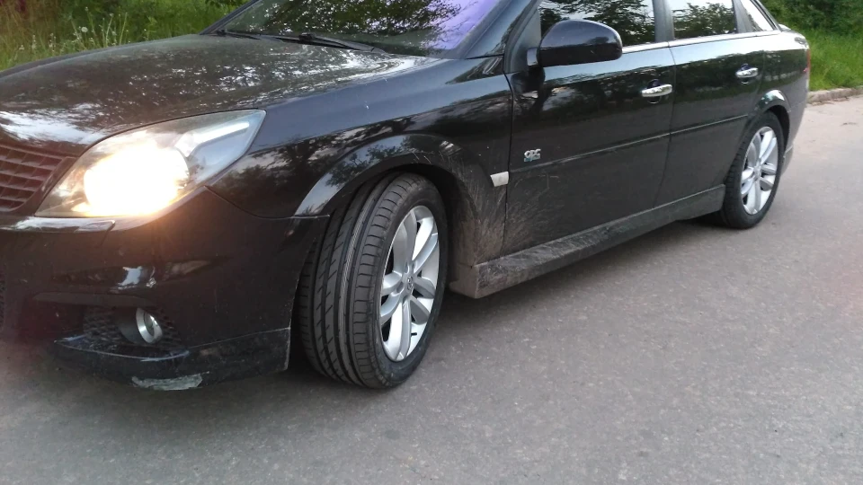 Opel Vectra OPC-Line 2
