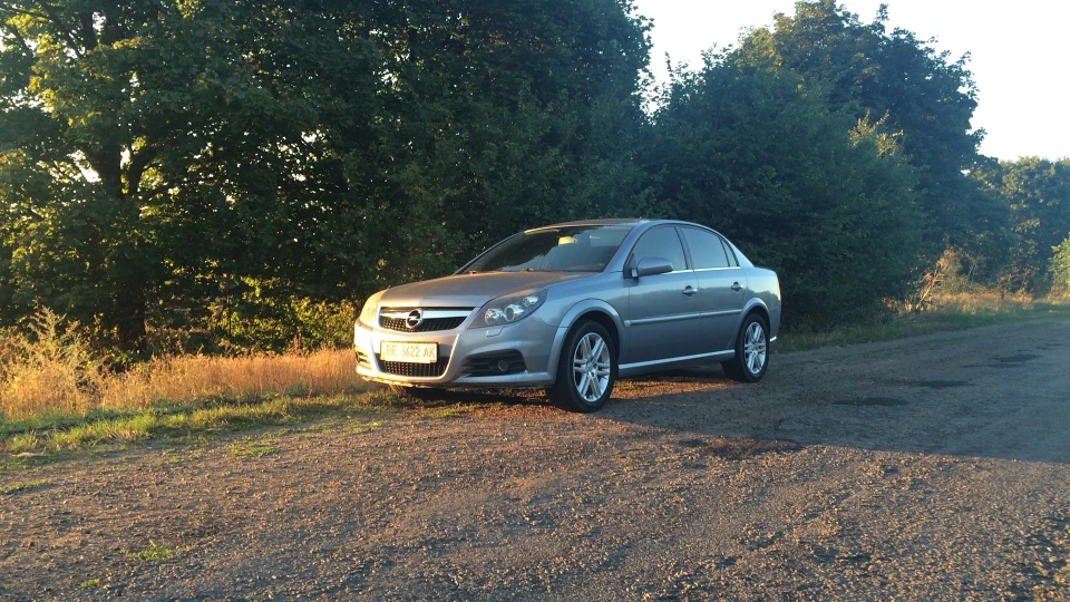 Opel Vectra OPC Line ))) 2