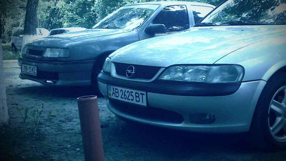 Opel Vectra ORËL 2.0i 2