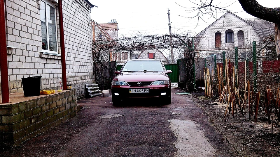 Opel Vectra pretty German 3
