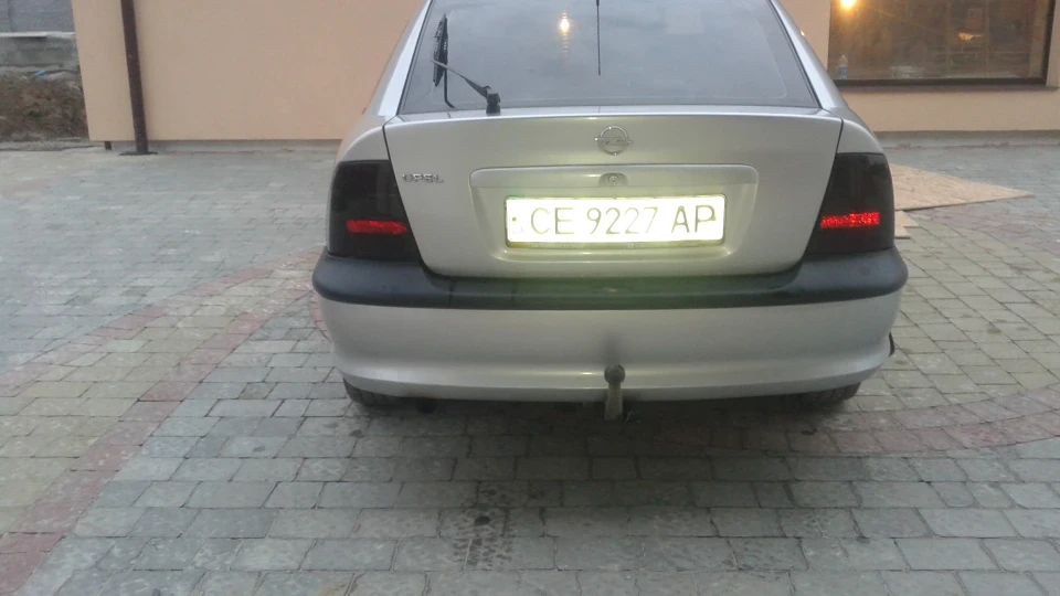 Opel Vectra REST 3