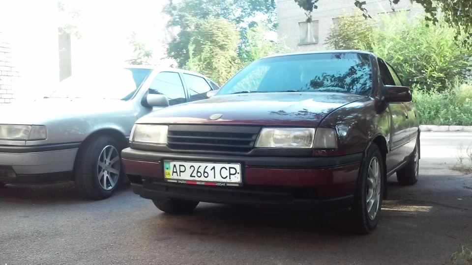Opel Vectra рудий орел 2