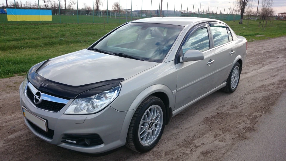 Opel Vectra С 1.9 CDTi (DTH) 3