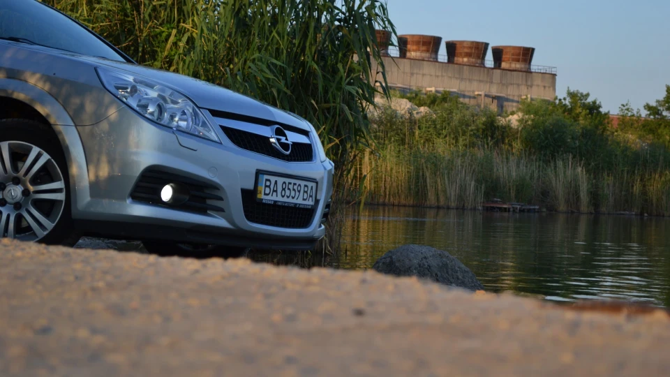 Opel Vectra Sechs 3