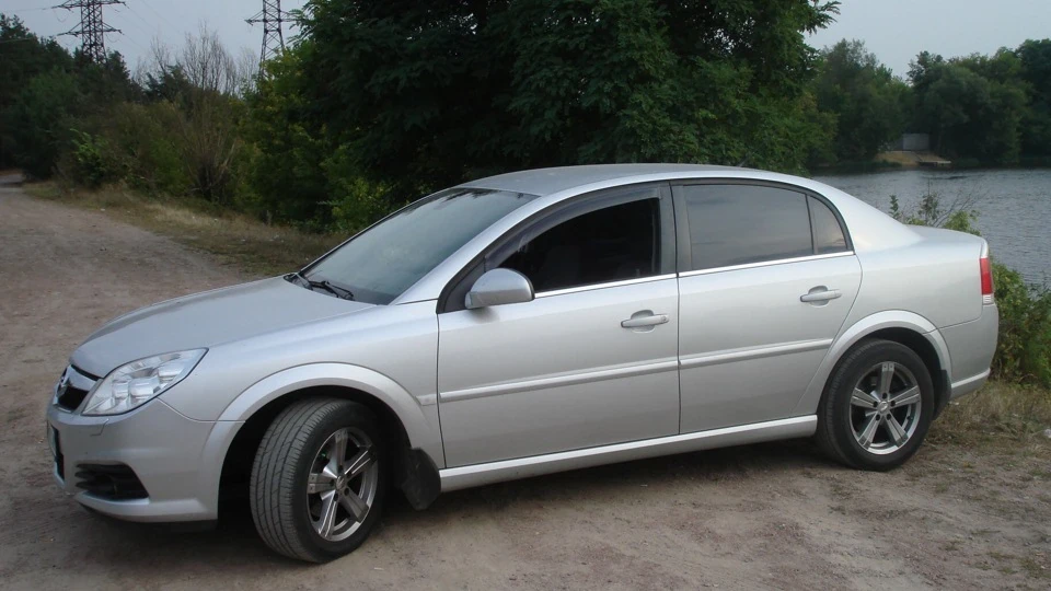Opel Vectra ~Срібна куля~ 5