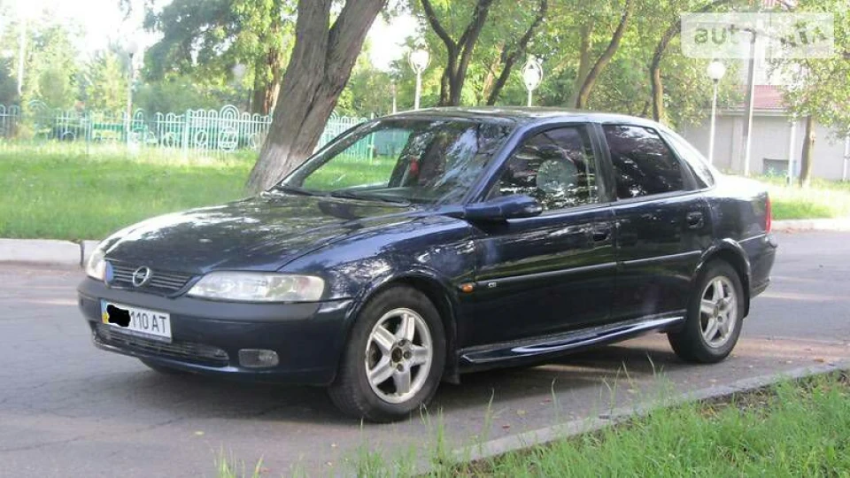 Opel Vectra Синій металік 2